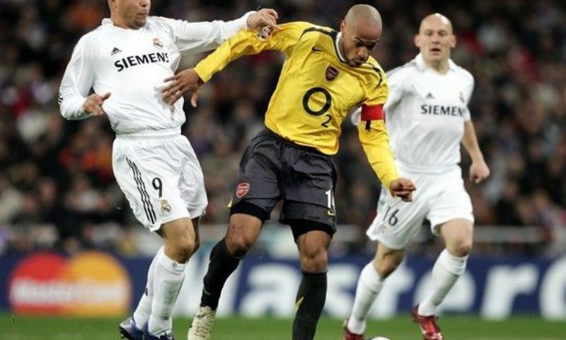 Sự Nghiệp Câu Lạc Bộ của cầu thủ Thierry Henry